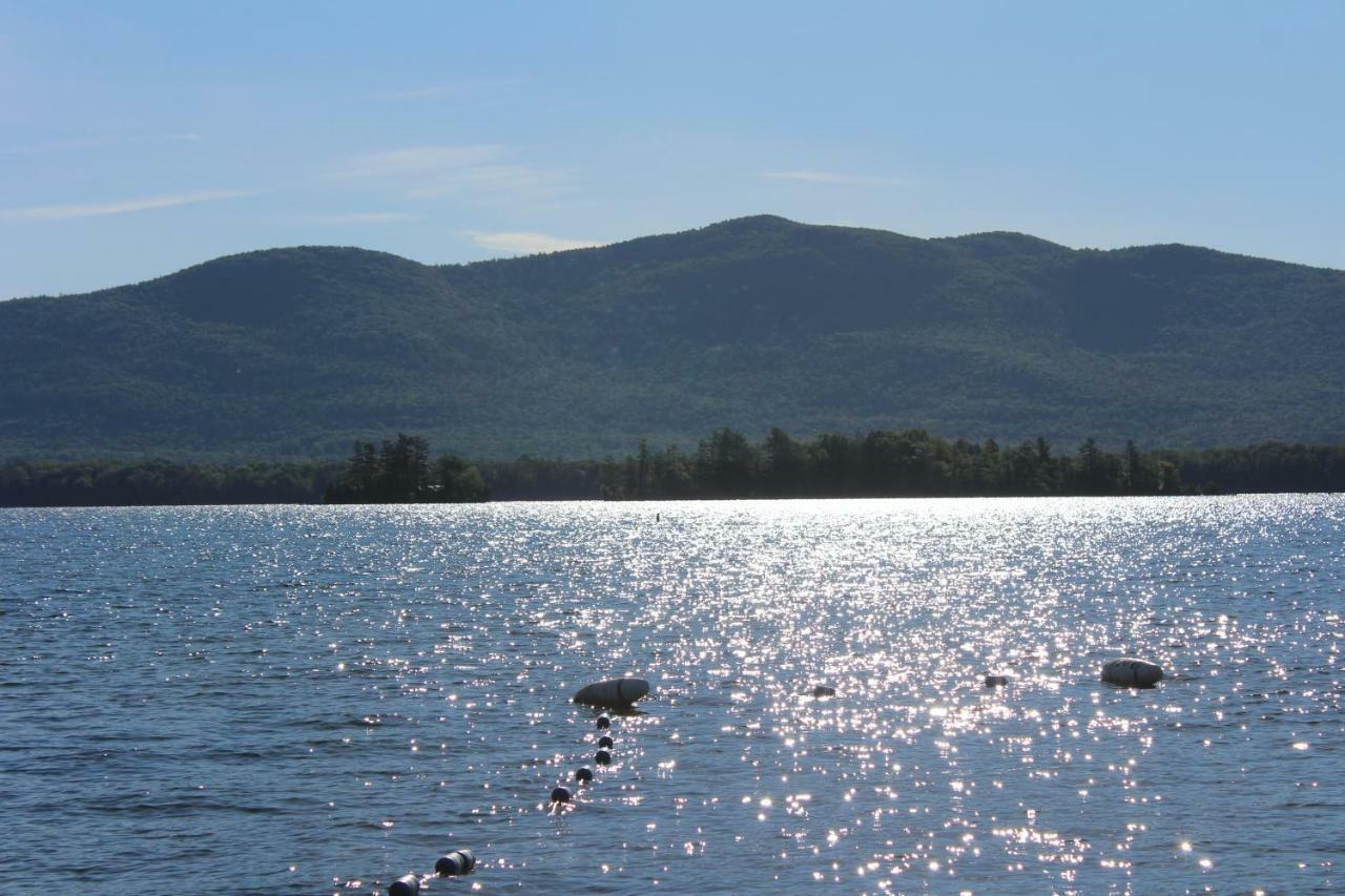 Blue Lagoon Resort Lake George Exterior foto